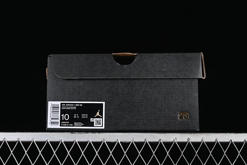 All categories Air Jordan Jordan series basketball shoes Air Jordan 1 Mid Air Jordan 1 Mid "Flight Vintage" AJ1 Joe 1 washed color Chinese culture basketball shoes FV3619-106